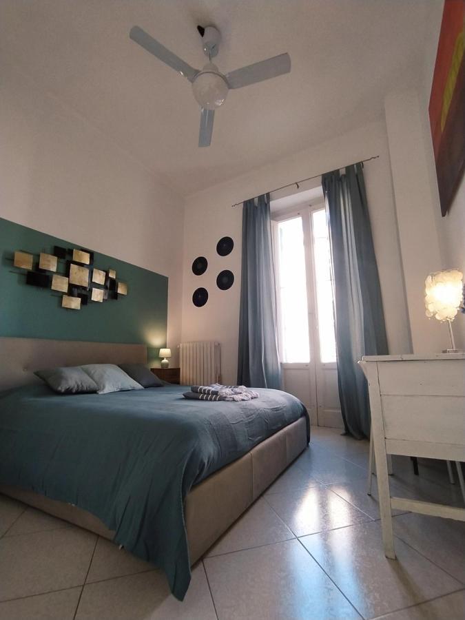 Flower 11 Apartment Bari Bagian luar foto