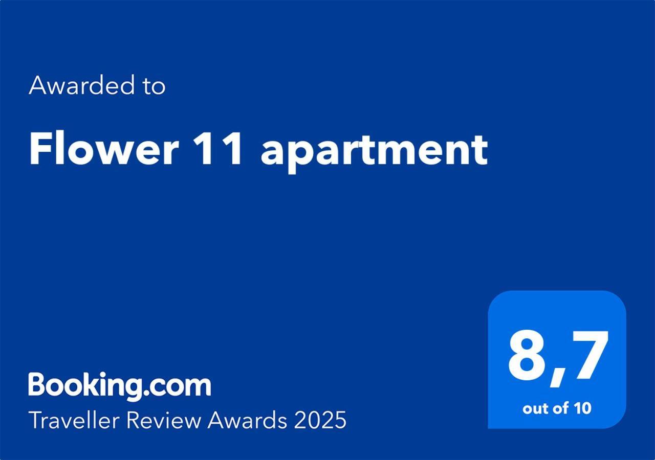 Flower 11 Apartment Bari Bagian luar foto